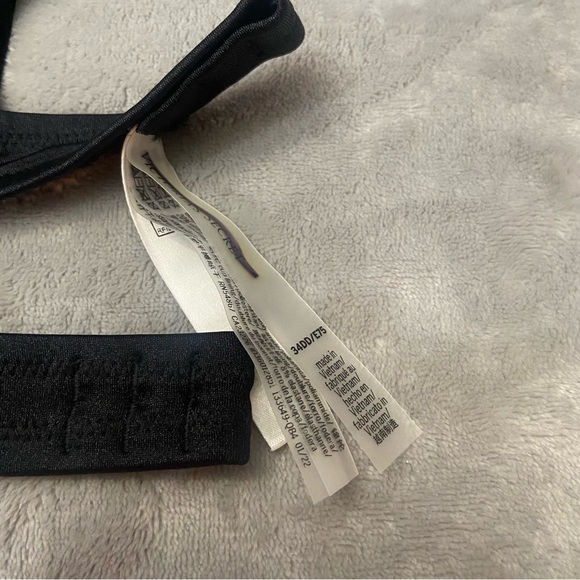 New! Victoria’s Secret Shine Strap Unlined Push Up Bikini Swim Top 4468 - Picture 7 of 8